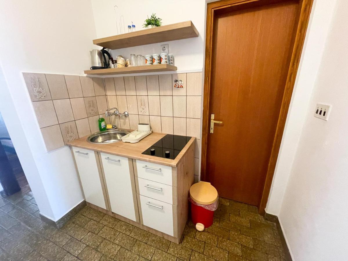 Apartmani Milan Crikvenica Exteriér fotografie