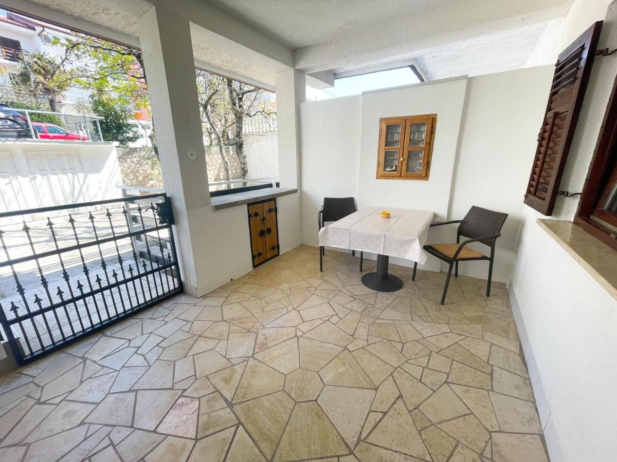 Apartmani Milan Crikvenica Exteriér fotografie
