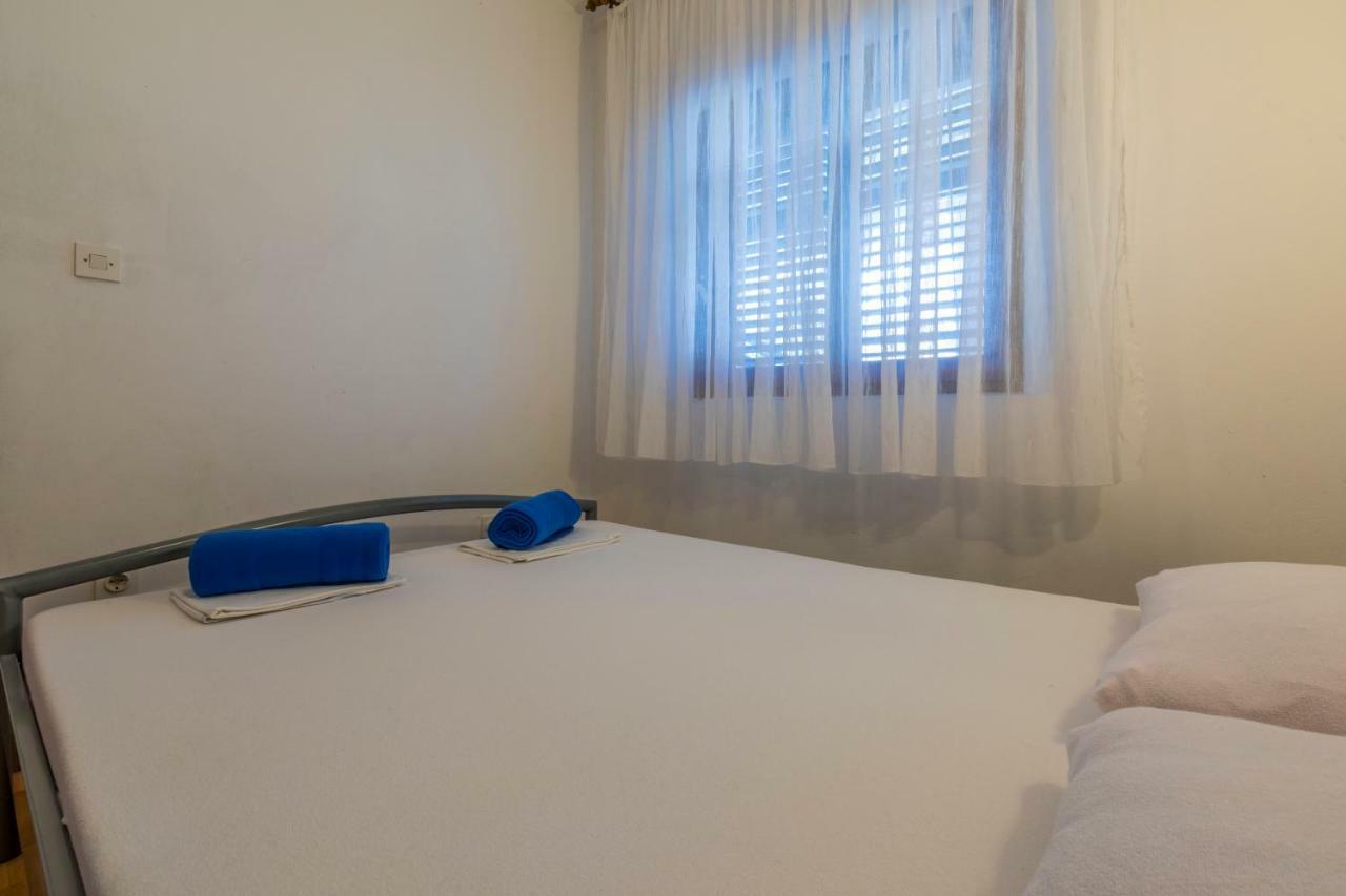 Apartmani Milan Crikvenica Exteriér fotografie