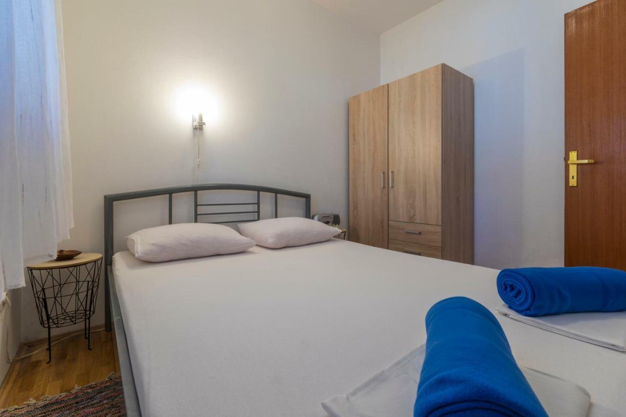Apartmani Milan Crikvenica Exteriér fotografie
